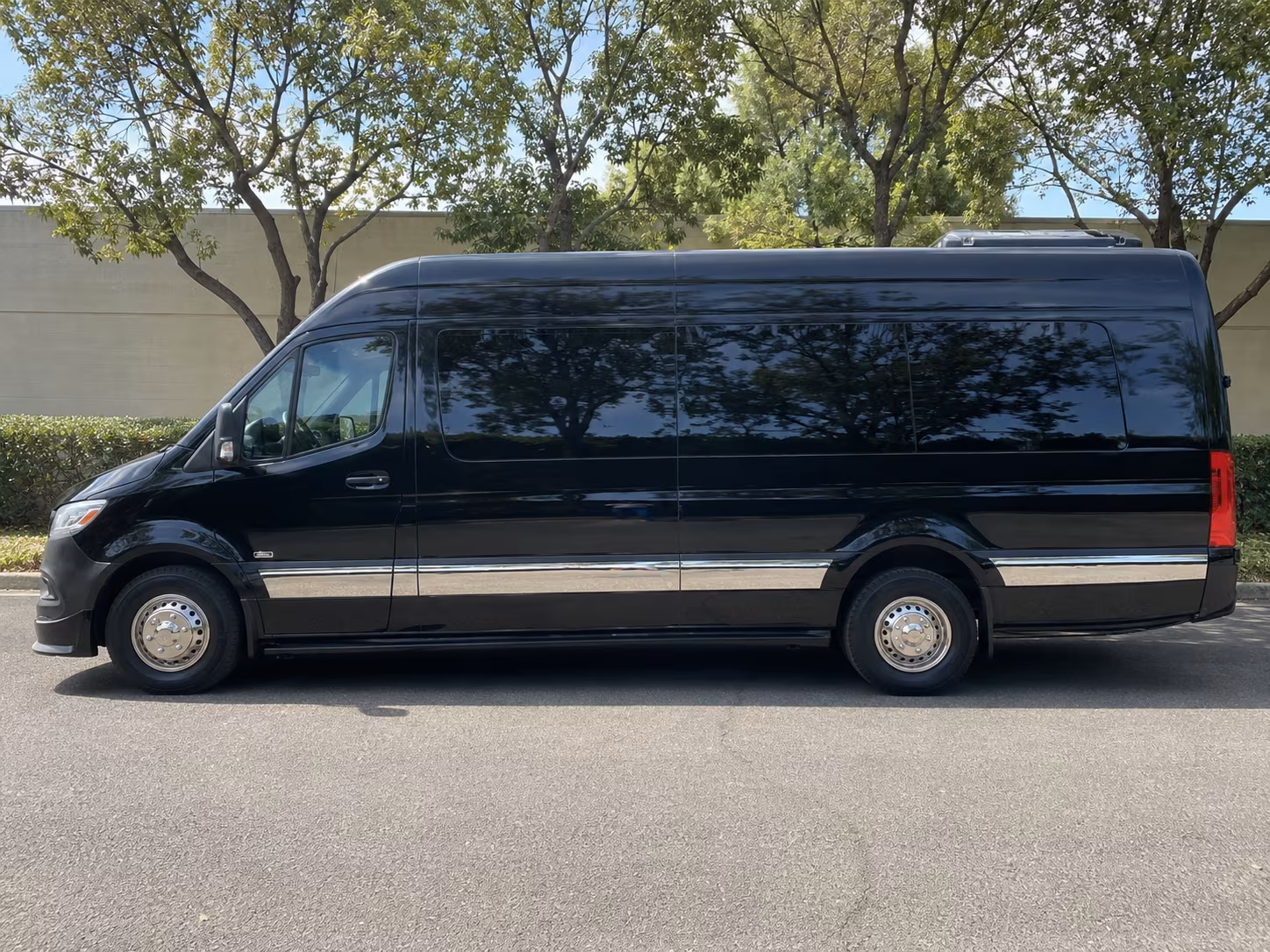 Cape Coral Corporate Transportation party bus exterior