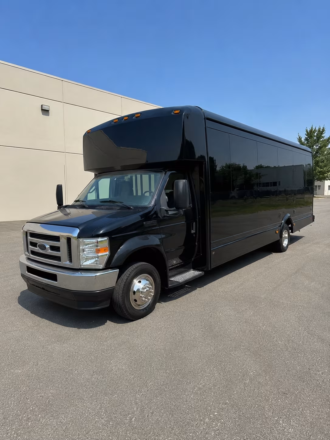 Lehigh Acres Bachelor & Bachelorette Transportation