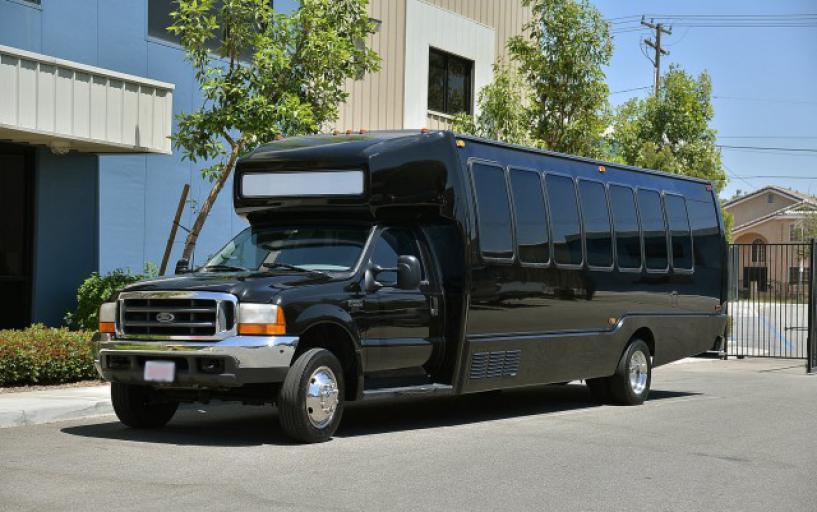 Cape Coral 25 Passenger Party Bus